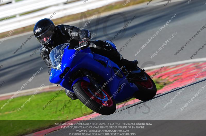 enduro digital images;event digital images;eventdigitalimages;no limits trackdays;oulton no limits trackday;oulton park cheshire;oulton trackday photographs;peter wileman photography;racing digital images;trackday digital images;trackday photos