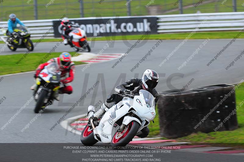 enduro digital images;event digital images;eventdigitalimages;no limits trackdays;oulton no limits trackday;oulton park cheshire;oulton trackday photographs;peter wileman photography;racing digital images;trackday digital images;trackday photos
