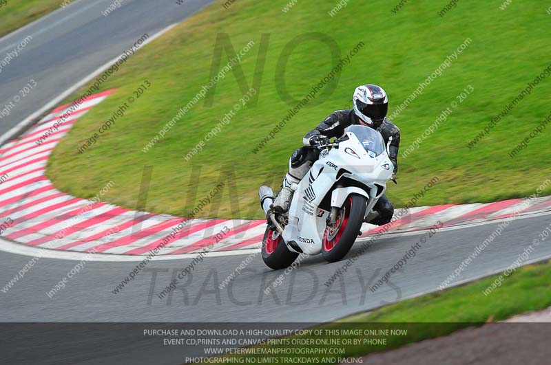 enduro digital images;event digital images;eventdigitalimages;no limits trackdays;oulton no limits trackday;oulton park cheshire;oulton trackday photographs;peter wileman photography;racing digital images;trackday digital images;trackday photos