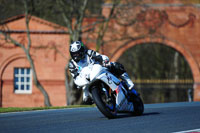 enduro-digital-images;event-digital-images;eventdigitalimages;no-limits-trackdays;oulton-no-limits-trackday;oulton-park-cheshire;oulton-trackday-photographs;peter-wileman-photography;racing-digital-images;trackday-digital-images;trackday-photos