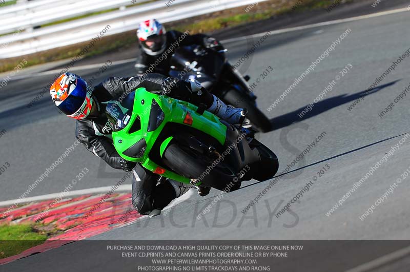 enduro digital images;event digital images;eventdigitalimages;no limits trackdays;oulton no limits trackday;oulton park cheshire;oulton trackday photographs;peter wileman photography;racing digital images;trackday digital images;trackday photos
