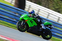 enduro-digital-images;event-digital-images;eventdigitalimages;no-limits-trackdays;oulton-no-limits-trackday;oulton-park-cheshire;oulton-trackday-photographs;peter-wileman-photography;racing-digital-images;trackday-digital-images;trackday-photos