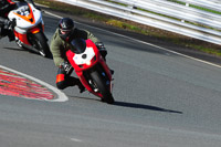 enduro-digital-images;event-digital-images;eventdigitalimages;no-limits-trackdays;oulton-no-limits-trackday;oulton-park-cheshire;oulton-trackday-photographs;peter-wileman-photography;racing-digital-images;trackday-digital-images;trackday-photos