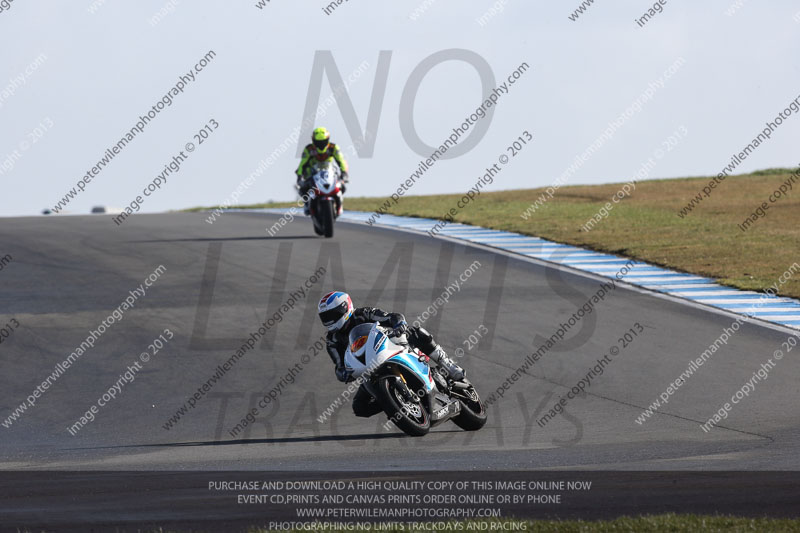 donington no limits trackday;donington park photographs;donington trackday photographs;no limits trackdays;peter wileman photography;trackday digital images;trackday photos