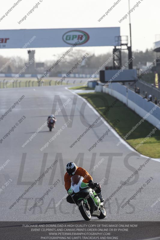 donington no limits trackday;donington park photographs;donington trackday photographs;no limits trackdays;peter wileman photography;trackday digital images;trackday photos