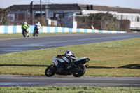 donington-no-limits-trackday;donington-park-photographs;donington-trackday-photographs;no-limits-trackdays;peter-wileman-photography;trackday-digital-images;trackday-photos