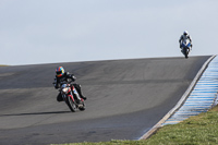 donington-no-limits-trackday;donington-park-photographs;donington-trackday-photographs;no-limits-trackdays;peter-wileman-photography;trackday-digital-images;trackday-photos