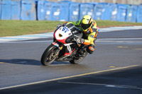 donington-no-limits-trackday;donington-park-photographs;donington-trackday-photographs;no-limits-trackdays;peter-wileman-photography;trackday-digital-images;trackday-photos