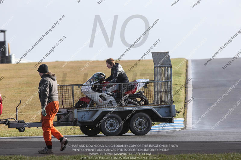 donington no limits trackday;donington park photographs;donington trackday photographs;no limits trackdays;peter wileman photography;trackday digital images;trackday photos