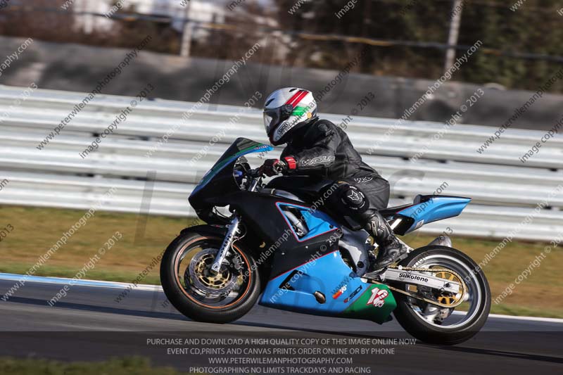 donington no limits trackday;donington park photographs;donington trackday photographs;no limits trackdays;peter wileman photography;trackday digital images;trackday photos