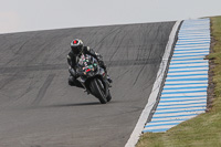 donington-no-limits-trackday;donington-park-photographs;donington-trackday-photographs;no-limits-trackdays;peter-wileman-photography;trackday-digital-images;trackday-photos