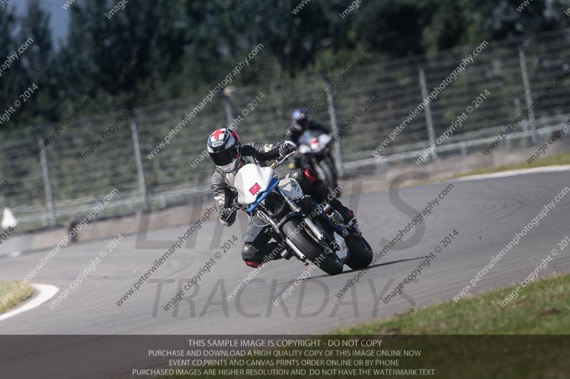 donington no limits trackday;donington park photographs;donington trackday photographs;no limits trackdays;peter wileman photography;trackday digital images;trackday photos