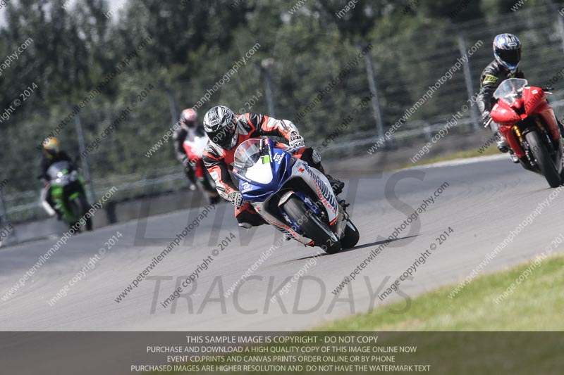donington no limits trackday;donington park photographs;donington trackday photographs;no limits trackdays;peter wileman photography;trackday digital images;trackday photos