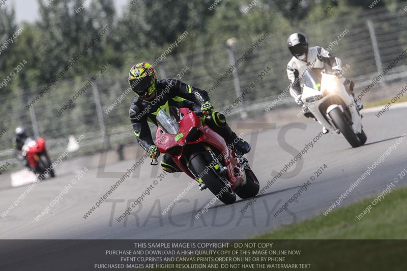 donington no limits trackday;donington park photographs;donington trackday photographs;no limits trackdays;peter wileman photography;trackday digital images;trackday photos