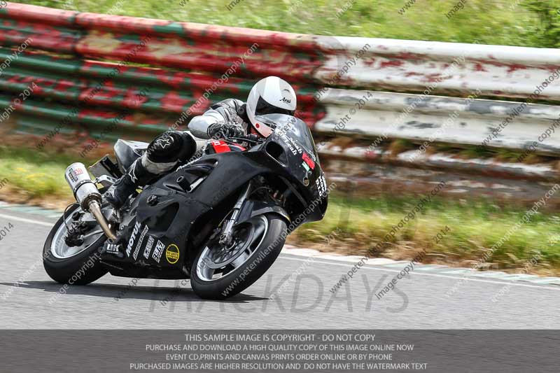 enduro digital images;event digital images;eventdigitalimages;mallory park;mallory park photographs;mallory park trackday;mallory park trackday photographs;no limits trackdays;peter wileman photography;racing digital images;trackday digital images;trackday photos