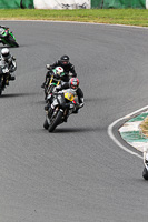 enduro-digital-images;event-digital-images;eventdigitalimages;mallory-park;mallory-park-photographs;mallory-park-trackday;mallory-park-trackday-photographs;no-limits-trackdays;peter-wileman-photography;racing-digital-images;trackday-digital-images;trackday-photos