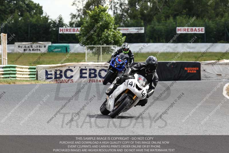 enduro digital images;event digital images;eventdigitalimages;mallory park;mallory park photographs;mallory park trackday;mallory park trackday photographs;no limits trackdays;peter wileman photography;racing digital images;trackday digital images;trackday photos