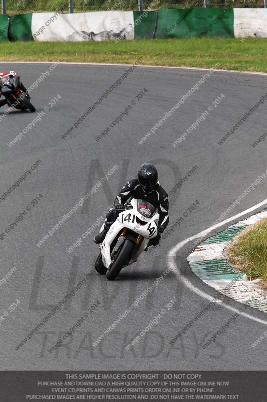 enduro digital images;event digital images;eventdigitalimages;mallory park;mallory park photographs;mallory park trackday;mallory park trackday photographs;no limits trackdays;peter wileman photography;racing digital images;trackday digital images;trackday photos