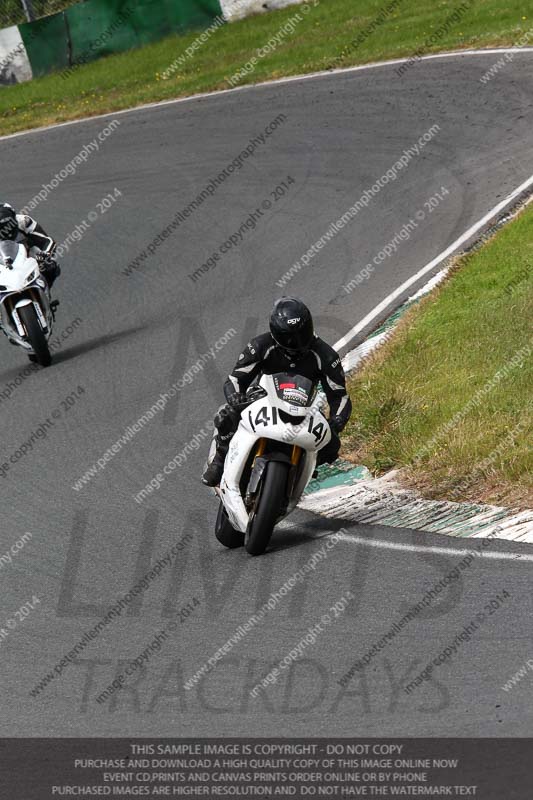 enduro digital images;event digital images;eventdigitalimages;mallory park;mallory park photographs;mallory park trackday;mallory park trackday photographs;no limits trackdays;peter wileman photography;racing digital images;trackday digital images;trackday photos