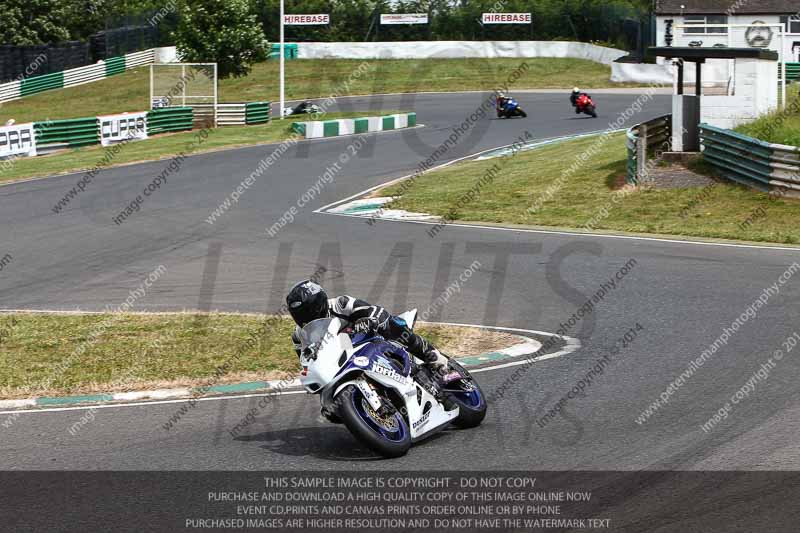 enduro digital images;event digital images;eventdigitalimages;mallory park;mallory park photographs;mallory park trackday;mallory park trackday photographs;no limits trackdays;peter wileman photography;racing digital images;trackday digital images;trackday photos
