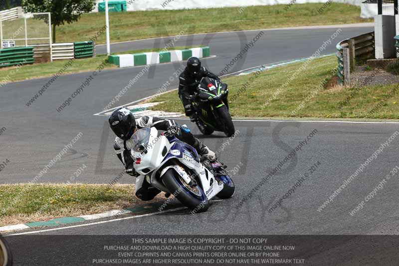 enduro digital images;event digital images;eventdigitalimages;mallory park;mallory park photographs;mallory park trackday;mallory park trackday photographs;no limits trackdays;peter wileman photography;racing digital images;trackday digital images;trackday photos