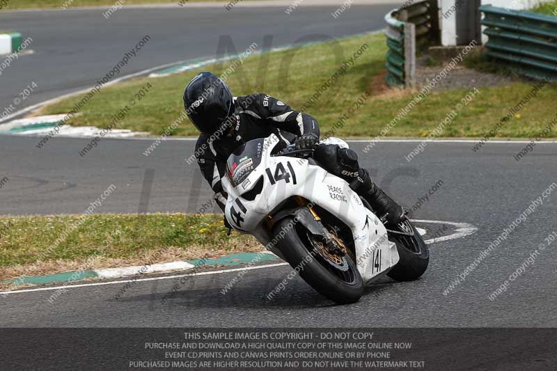 enduro digital images;event digital images;eventdigitalimages;mallory park;mallory park photographs;mallory park trackday;mallory park trackday photographs;no limits trackdays;peter wileman photography;racing digital images;trackday digital images;trackday photos