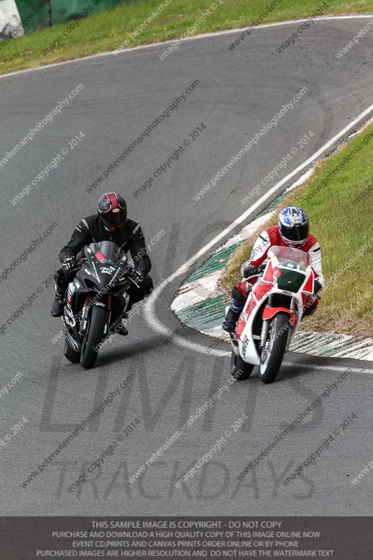 enduro digital images;event digital images;eventdigitalimages;mallory park;mallory park photographs;mallory park trackday;mallory park trackday photographs;no limits trackdays;peter wileman photography;racing digital images;trackday digital images;trackday photos