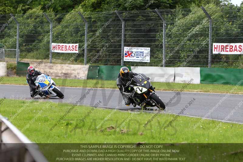 enduro digital images;event digital images;eventdigitalimages;mallory park;mallory park photographs;mallory park trackday;mallory park trackday photographs;no limits trackdays;peter wileman photography;racing digital images;trackday digital images;trackday photos