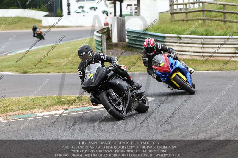 enduro digital images;event digital images;eventdigitalimages;mallory park;mallory park photographs;mallory park trackday;mallory park trackday photographs;no limits trackdays;peter wileman photography;racing digital images;trackday digital images;trackday photos