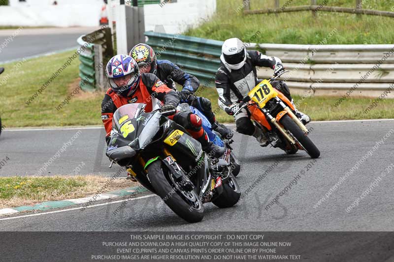 enduro digital images;event digital images;eventdigitalimages;mallory park;mallory park photographs;mallory park trackday;mallory park trackday photographs;no limits trackdays;peter wileman photography;racing digital images;trackday digital images;trackday photos