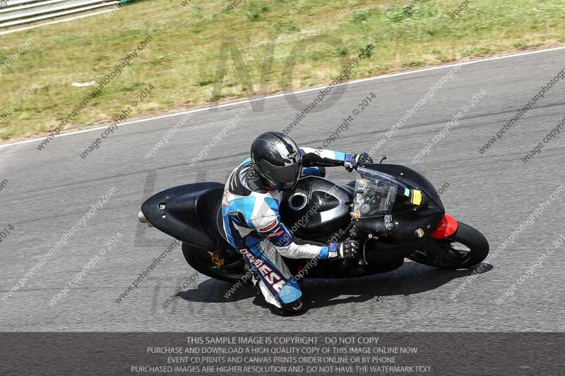 enduro digital images;event digital images;eventdigitalimages;mallory park;mallory park photographs;mallory park trackday;mallory park trackday photographs;no limits trackdays;peter wileman photography;racing digital images;trackday digital images;trackday photos