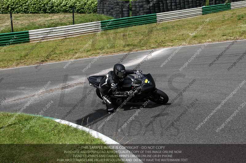 enduro digital images;event digital images;eventdigitalimages;mallory park;mallory park photographs;mallory park trackday;mallory park trackday photographs;no limits trackdays;peter wileman photography;racing digital images;trackday digital images;trackday photos