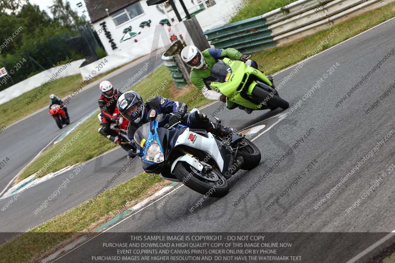 enduro digital images;event digital images;eventdigitalimages;mallory park;mallory park photographs;mallory park trackday;mallory park trackday photographs;no limits trackdays;peter wileman photography;racing digital images;trackday digital images;trackday photos