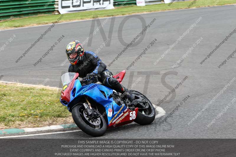 enduro digital images;event digital images;eventdigitalimages;mallory park;mallory park photographs;mallory park trackday;mallory park trackday photographs;no limits trackdays;peter wileman photography;racing digital images;trackday digital images;trackday photos