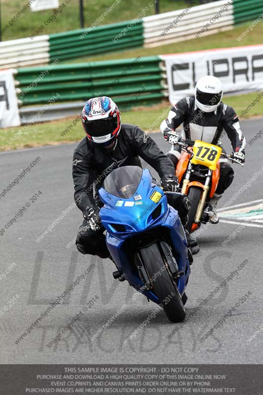 enduro digital images;event digital images;eventdigitalimages;mallory park;mallory park photographs;mallory park trackday;mallory park trackday photographs;no limits trackdays;peter wileman photography;racing digital images;trackday digital images;trackday photos