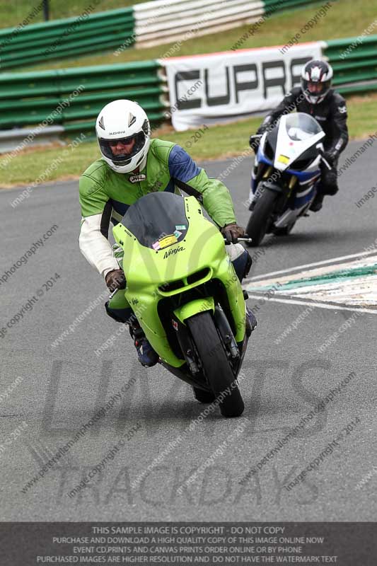 enduro digital images;event digital images;eventdigitalimages;mallory park;mallory park photographs;mallory park trackday;mallory park trackday photographs;no limits trackdays;peter wileman photography;racing digital images;trackday digital images;trackday photos
