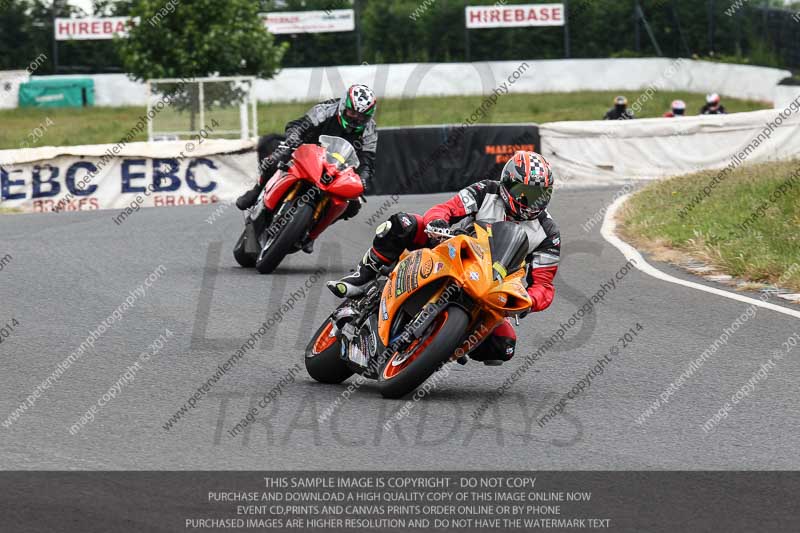 enduro digital images;event digital images;eventdigitalimages;mallory park;mallory park photographs;mallory park trackday;mallory park trackday photographs;no limits trackdays;peter wileman photography;racing digital images;trackday digital images;trackday photos