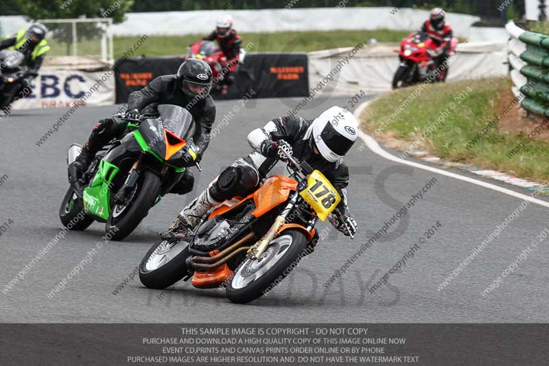 enduro digital images;event digital images;eventdigitalimages;mallory park;mallory park photographs;mallory park trackday;mallory park trackday photographs;no limits trackdays;peter wileman photography;racing digital images;trackday digital images;trackday photos