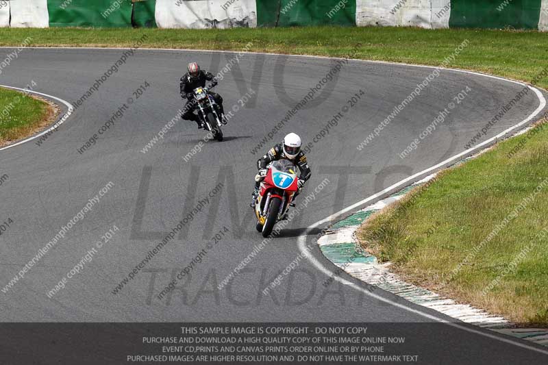 enduro digital images;event digital images;eventdigitalimages;mallory park;mallory park photographs;mallory park trackday;mallory park trackday photographs;no limits trackdays;peter wileman photography;racing digital images;trackday digital images;trackday photos