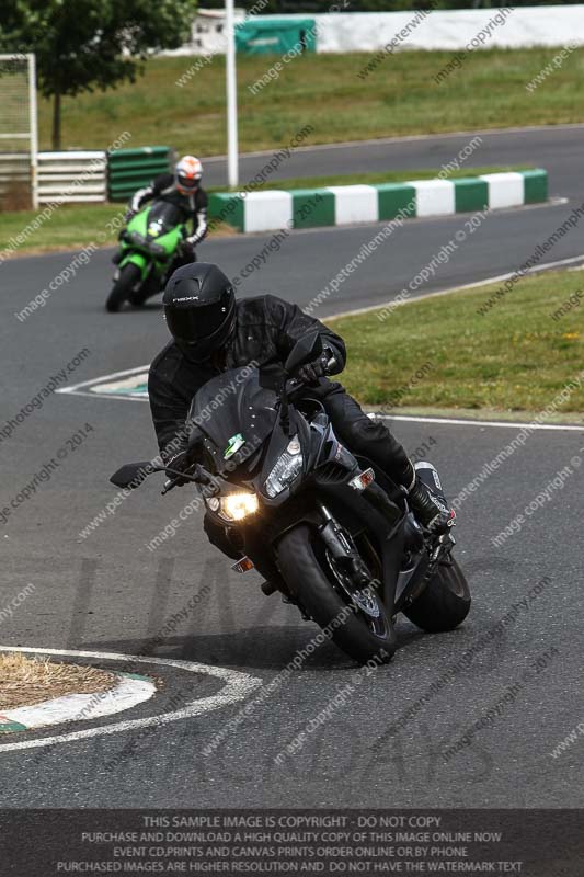enduro digital images;event digital images;eventdigitalimages;mallory park;mallory park photographs;mallory park trackday;mallory park trackday photographs;no limits trackdays;peter wileman photography;racing digital images;trackday digital images;trackday photos