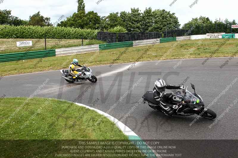 enduro digital images;event digital images;eventdigitalimages;mallory park;mallory park photographs;mallory park trackday;mallory park trackday photographs;no limits trackdays;peter wileman photography;racing digital images;trackday digital images;trackday photos