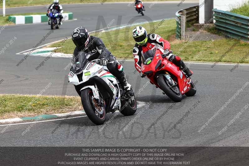 enduro digital images;event digital images;eventdigitalimages;mallory park;mallory park photographs;mallory park trackday;mallory park trackday photographs;no limits trackdays;peter wileman photography;racing digital images;trackday digital images;trackday photos