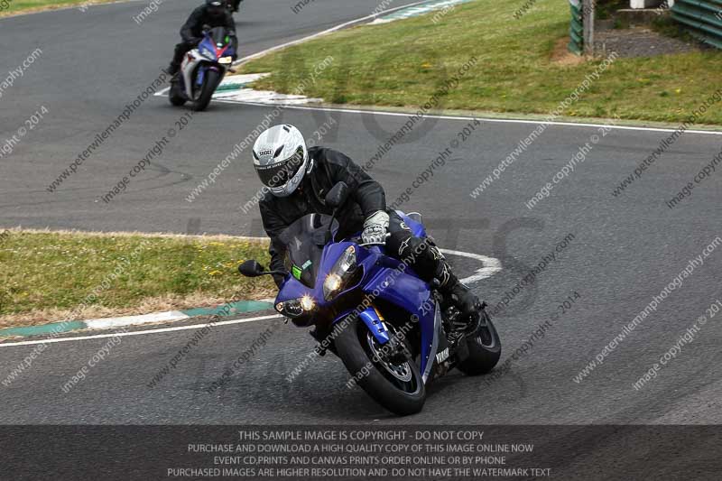 enduro digital images;event digital images;eventdigitalimages;mallory park;mallory park photographs;mallory park trackday;mallory park trackday photographs;no limits trackdays;peter wileman photography;racing digital images;trackday digital images;trackday photos