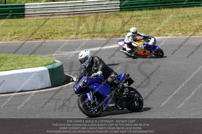 enduro digital images;event digital images;eventdigitalimages;mallory park;mallory park photographs;mallory park trackday;mallory park trackday photographs;no limits trackdays;peter wileman photography;racing digital images;trackday digital images;trackday photos