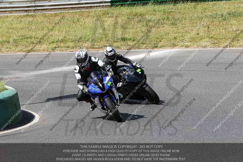 enduro digital images;event digital images;eventdigitalimages;mallory park;mallory park photographs;mallory park trackday;mallory park trackday photographs;no limits trackdays;peter wileman photography;racing digital images;trackday digital images;trackday photos