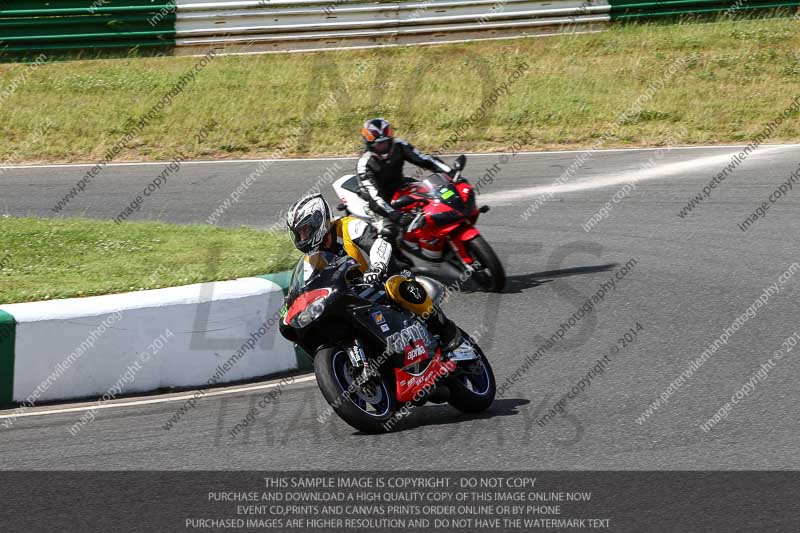 enduro digital images;event digital images;eventdigitalimages;mallory park;mallory park photographs;mallory park trackday;mallory park trackday photographs;no limits trackdays;peter wileman photography;racing digital images;trackday digital images;trackday photos