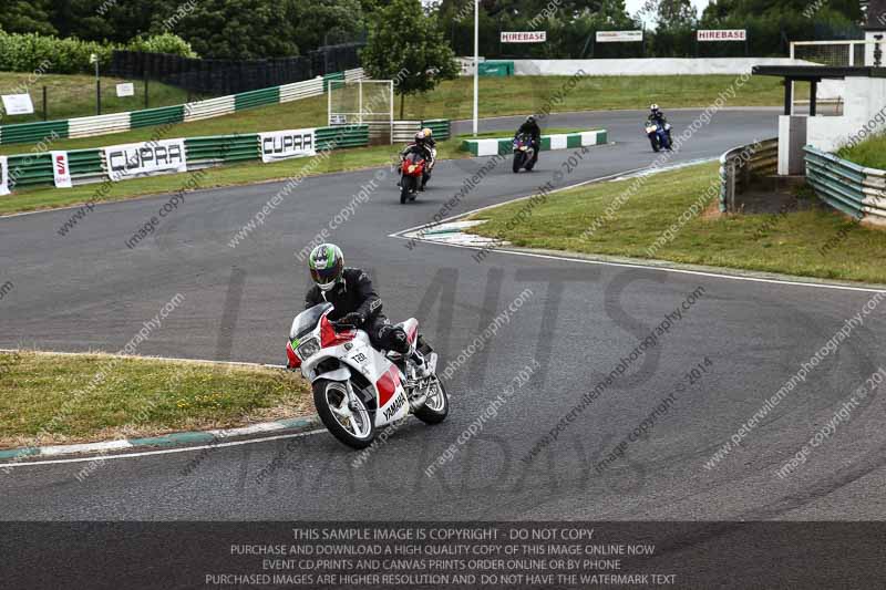 enduro digital images;event digital images;eventdigitalimages;mallory park;mallory park photographs;mallory park trackday;mallory park trackday photographs;no limits trackdays;peter wileman photography;racing digital images;trackday digital images;trackday photos