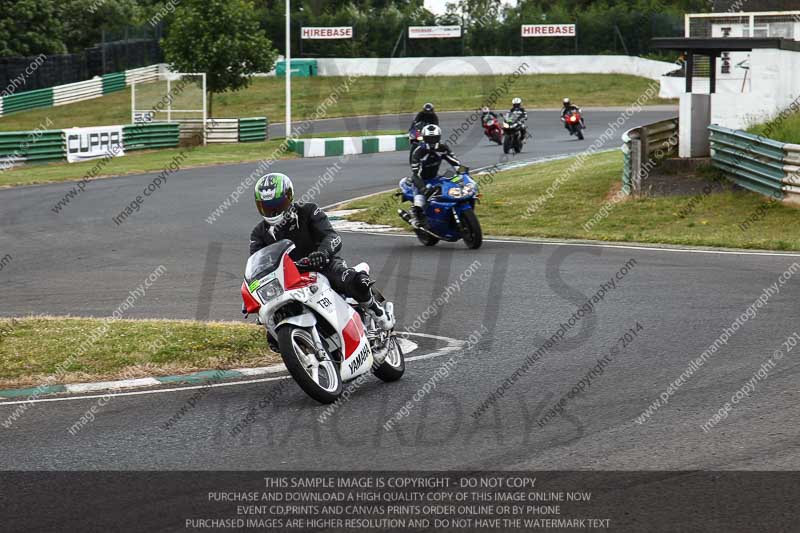 enduro digital images;event digital images;eventdigitalimages;mallory park;mallory park photographs;mallory park trackday;mallory park trackday photographs;no limits trackdays;peter wileman photography;racing digital images;trackday digital images;trackday photos