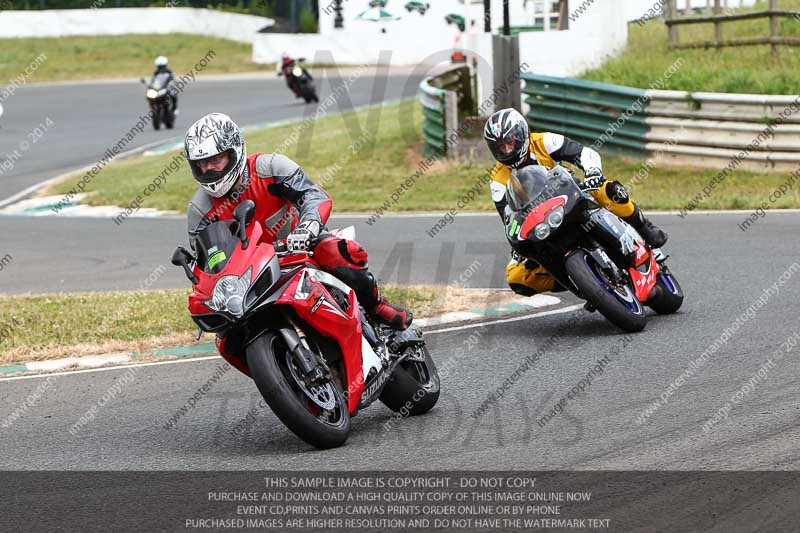 enduro digital images;event digital images;eventdigitalimages;mallory park;mallory park photographs;mallory park trackday;mallory park trackday photographs;no limits trackdays;peter wileman photography;racing digital images;trackday digital images;trackday photos