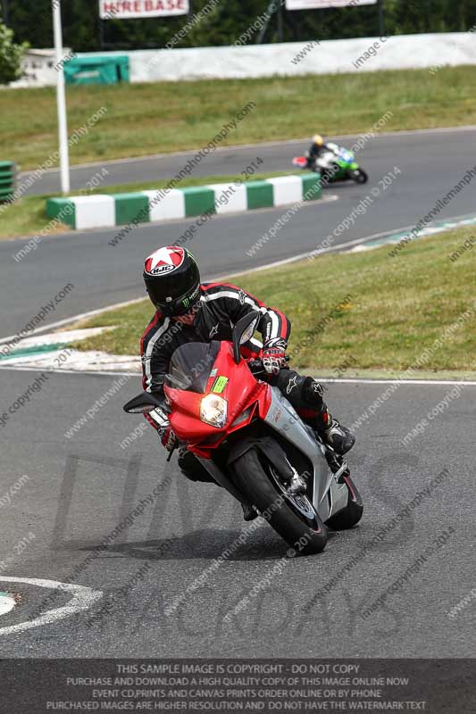 enduro digital images;event digital images;eventdigitalimages;mallory park;mallory park photographs;mallory park trackday;mallory park trackday photographs;no limits trackdays;peter wileman photography;racing digital images;trackday digital images;trackday photos